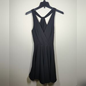 Lulus Women's Wonder Whirl Twist Cutout Back Mini Cocktail Dress, Black Size S